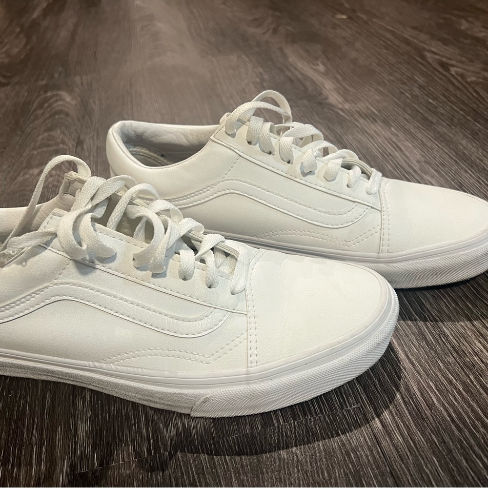Vans Old Skool Classic Tumble Shoe - White
